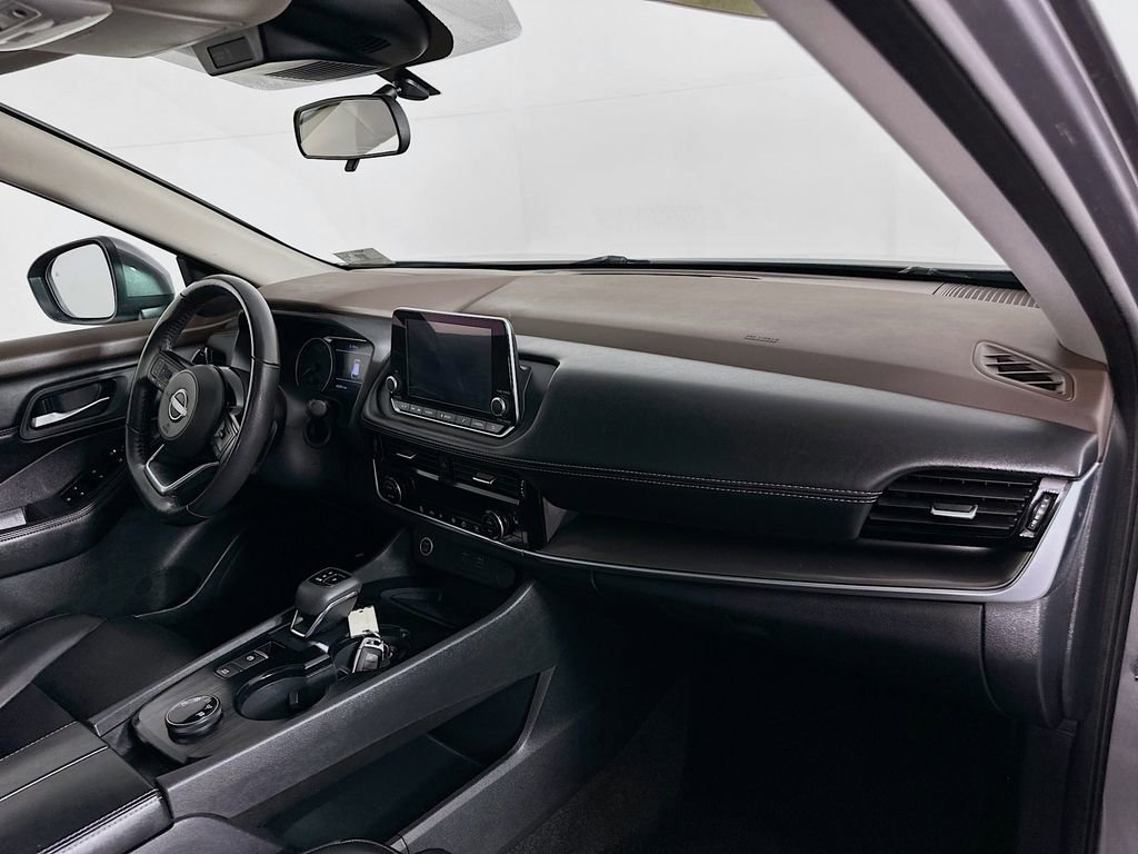 Certified 2023 Nissan Rogue SV w/ SV Premium Package image 39