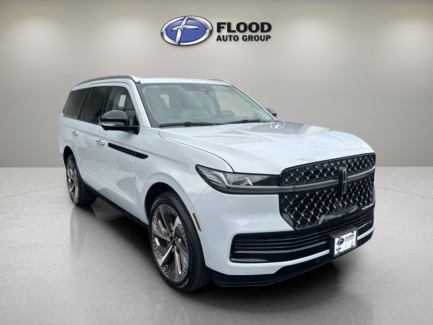 New 2026 Lincoln Navigator Black Label AWD/4WD image 1