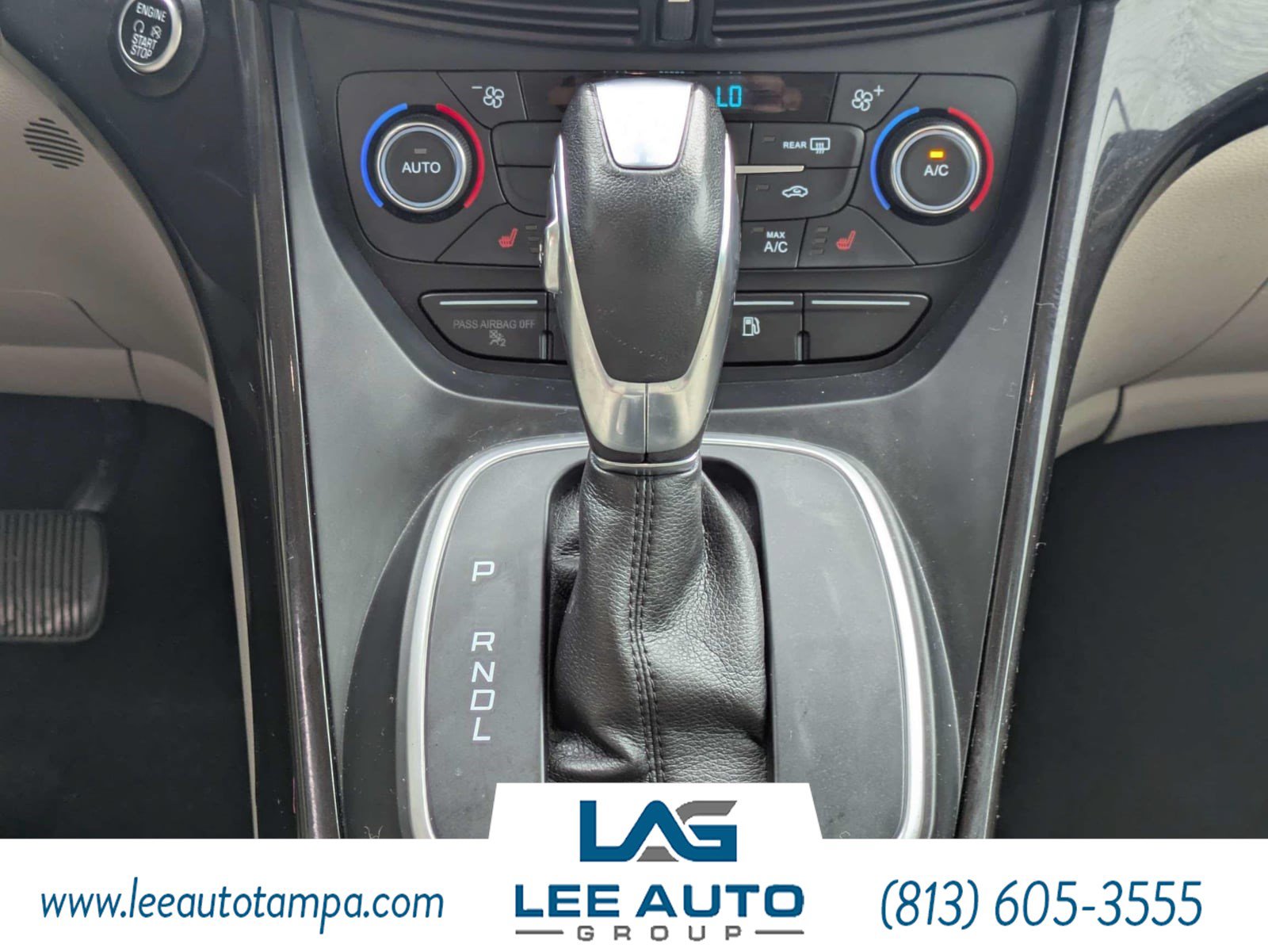 Used 2017 Ford C-MAX Titanium FWD image 18