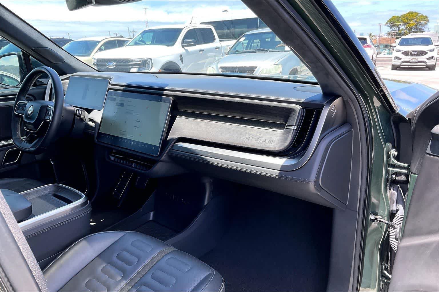 Used 2023 Rivian R1S Launch Edition AWD/4WD image 23