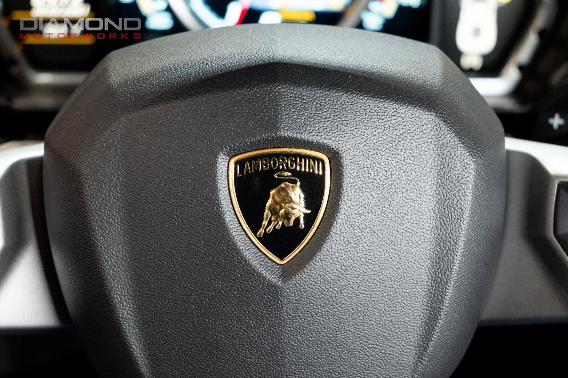 Used 2017 Lamborghini Aventador LP 700-4 image 89