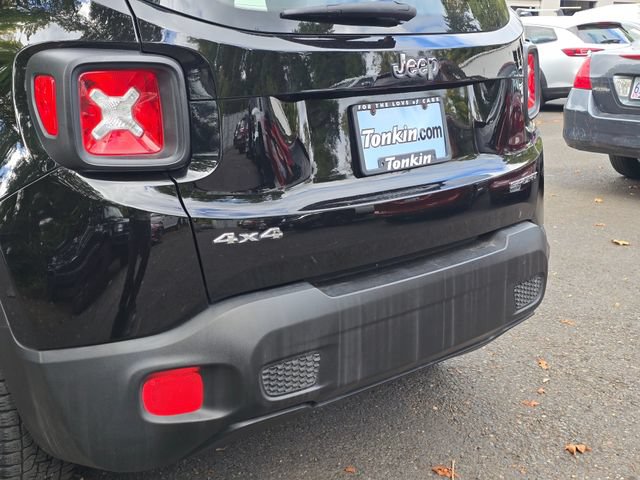 Used 2015 Jeep Renegade Sport w/ Power & Air Group AWD/4WD image 13