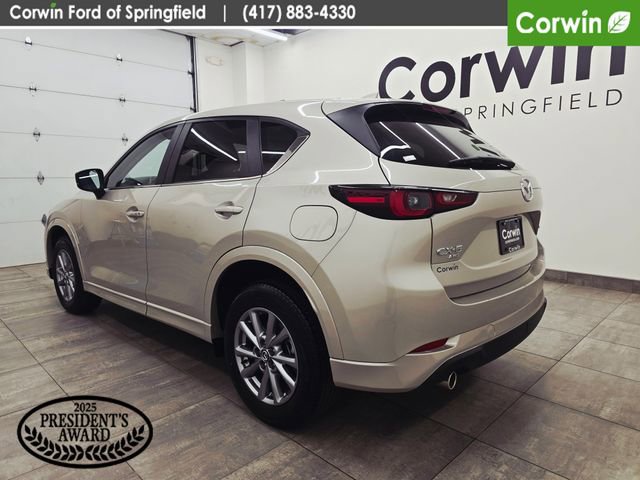 Used 2025 MAZDA CX-5 AWD 2.5 S w/ Preferred Package image 3