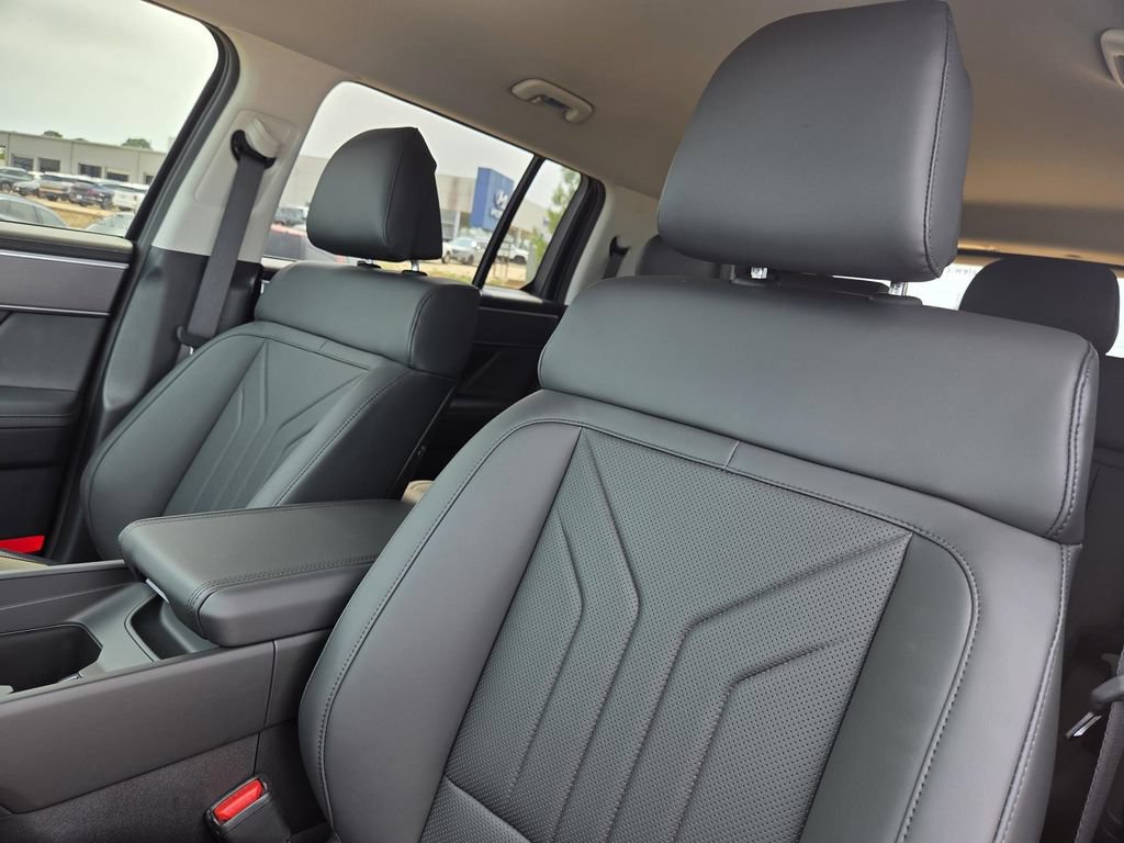 New 2027 Hyundai Santa Fe SEL FWD image 22