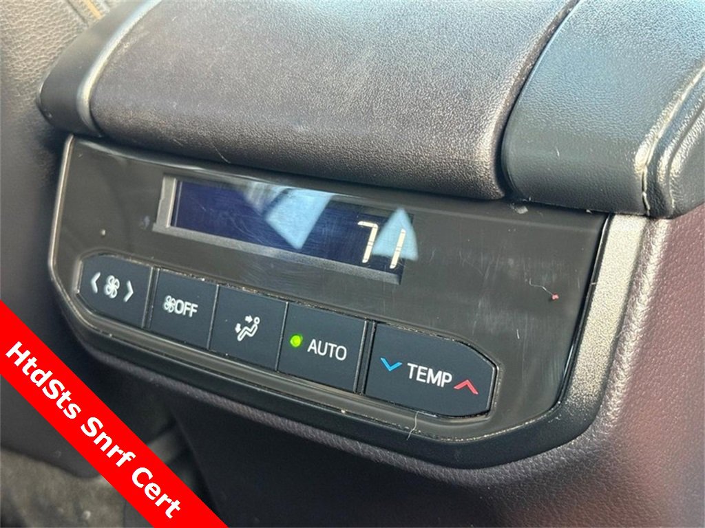 Used 2023 Toyota Highlander XSE image 15