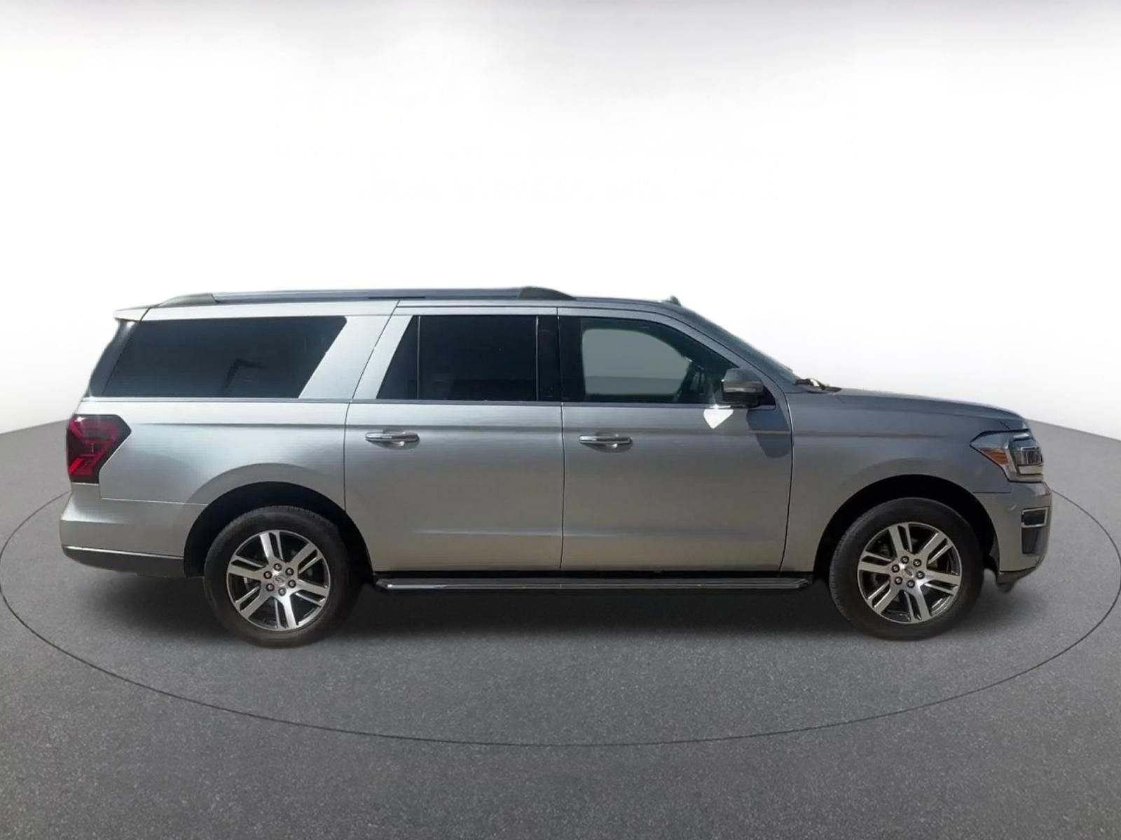 Used 2023 Ford Expedition Max Limited AWD/4WD image 15
