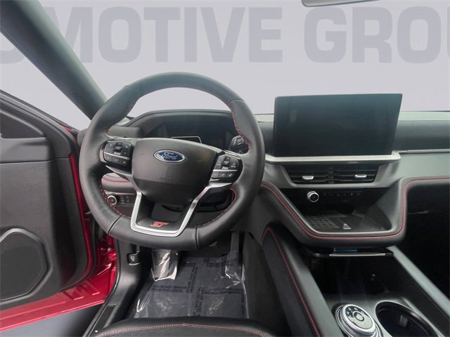 Used 2025 Ford Explorer ST image 12
