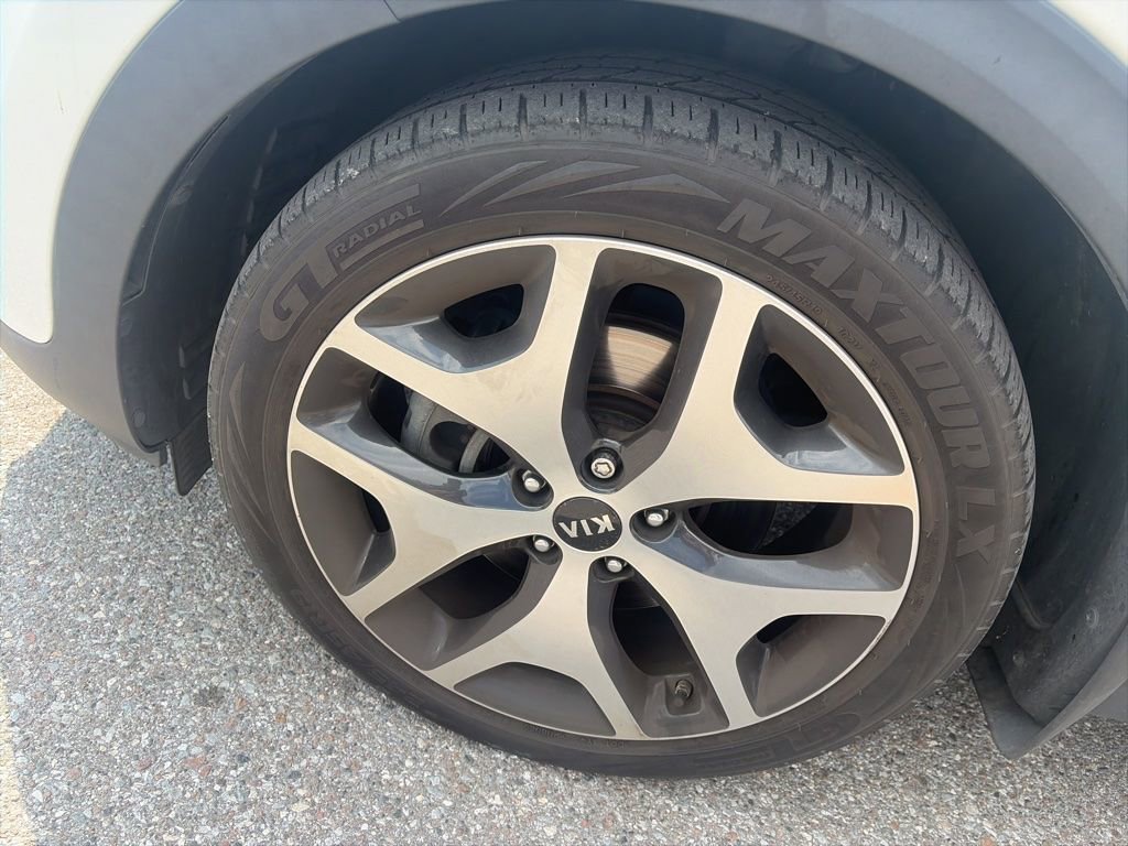 Used 2018 Kia Sportage SX image 11