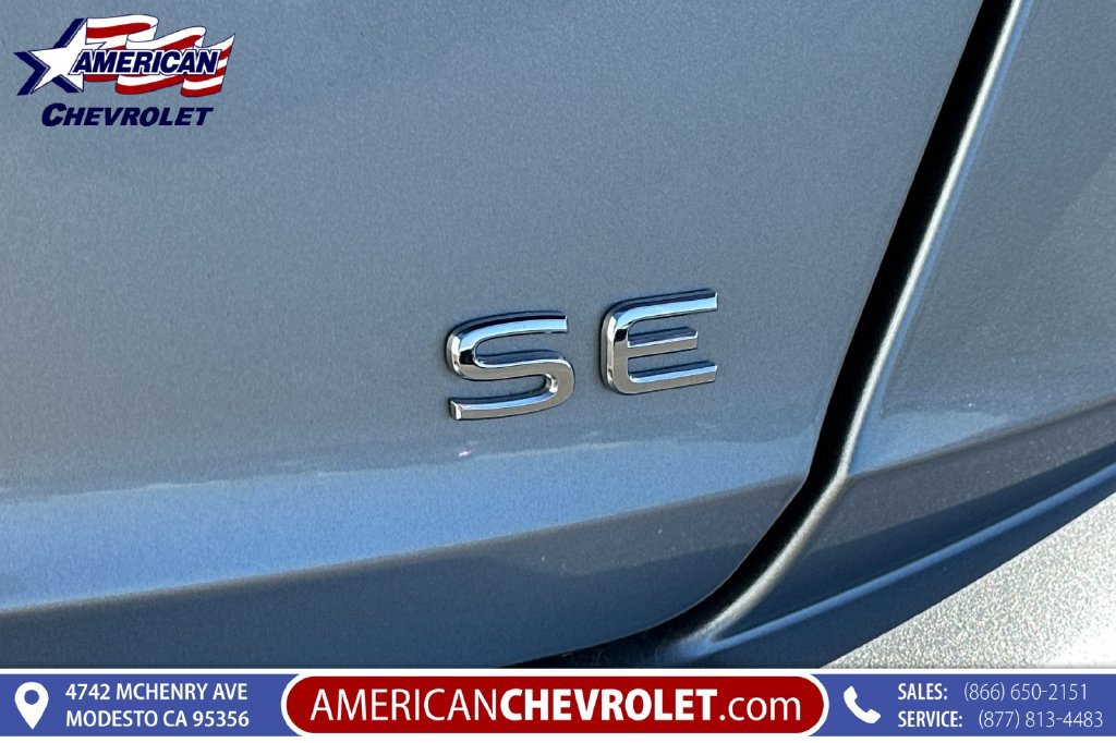 Used 2025 Volkswagen Jetta SE FWD image 37
