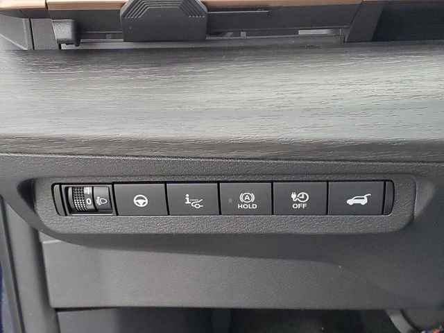 Used 2023 Nissan Ariya FWD image 19