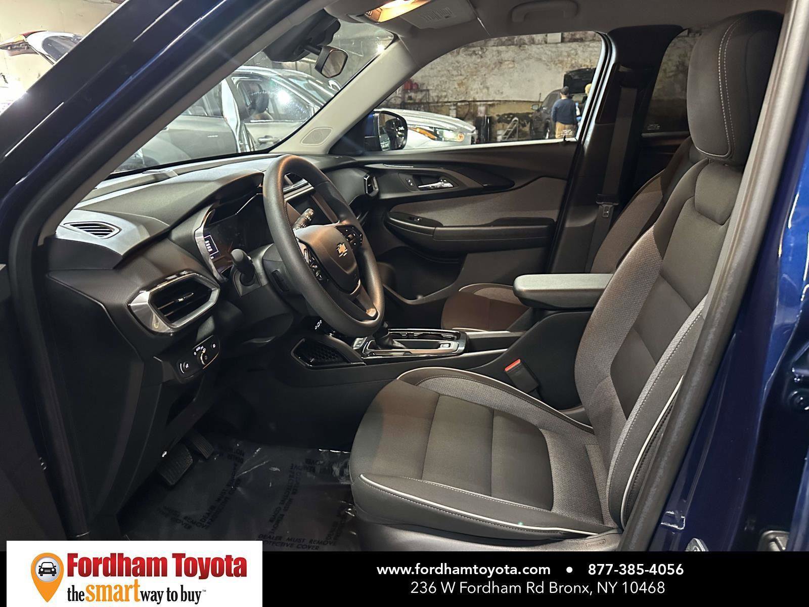 Used 2023 Chevrolet TrailBlazer LT image 13