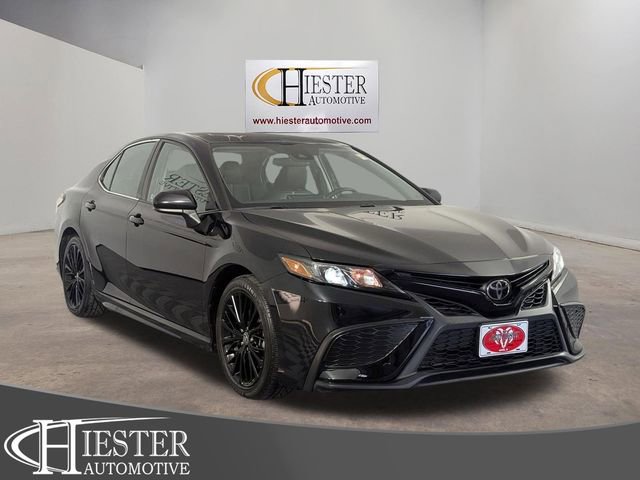 Used 2021 Toyota Camry SE