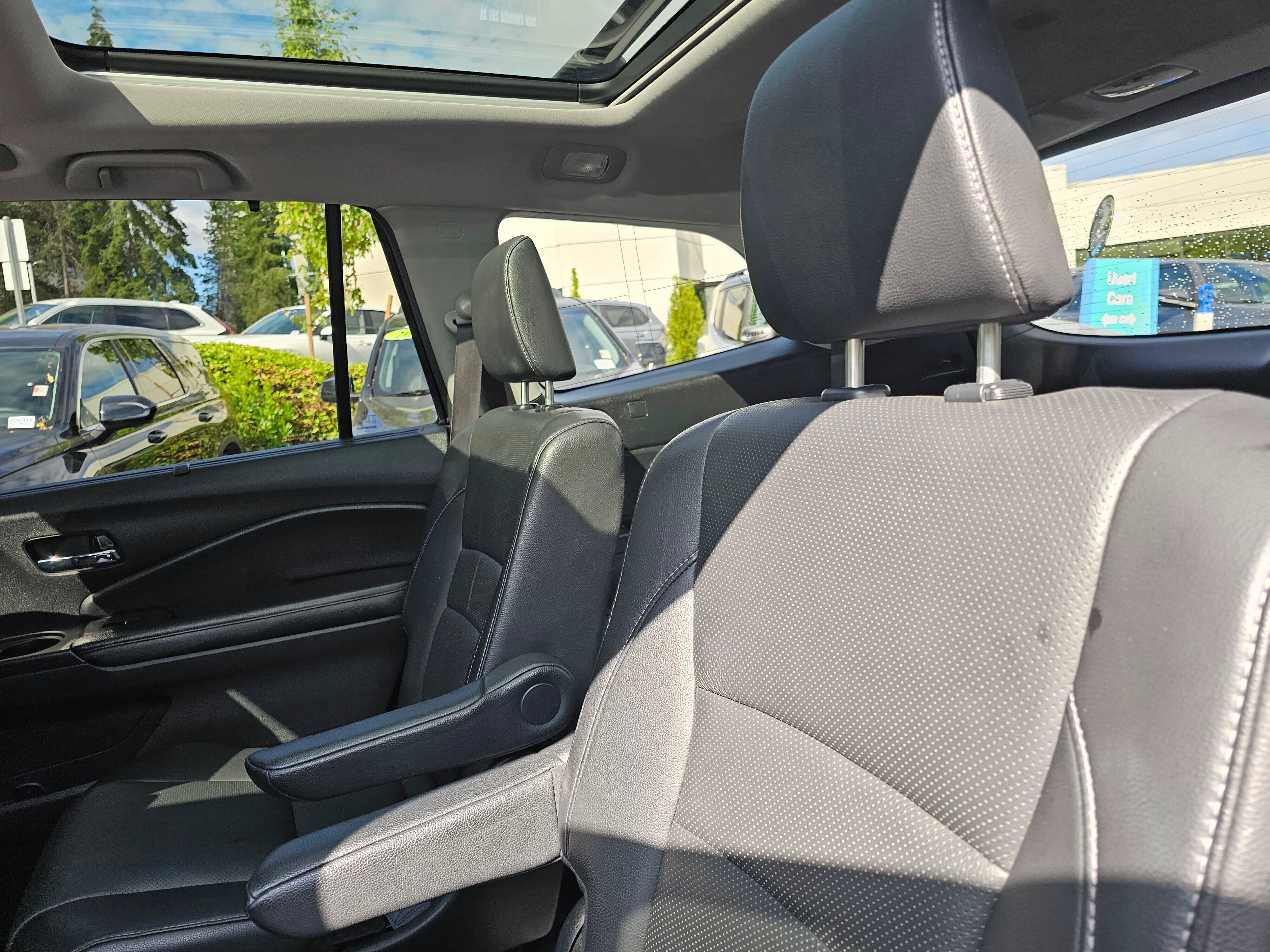 Used 2016 Honda Pilot Elite image 20