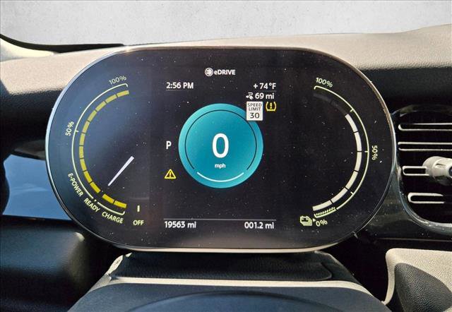 Used 2024 MINI Cooper SE image 9