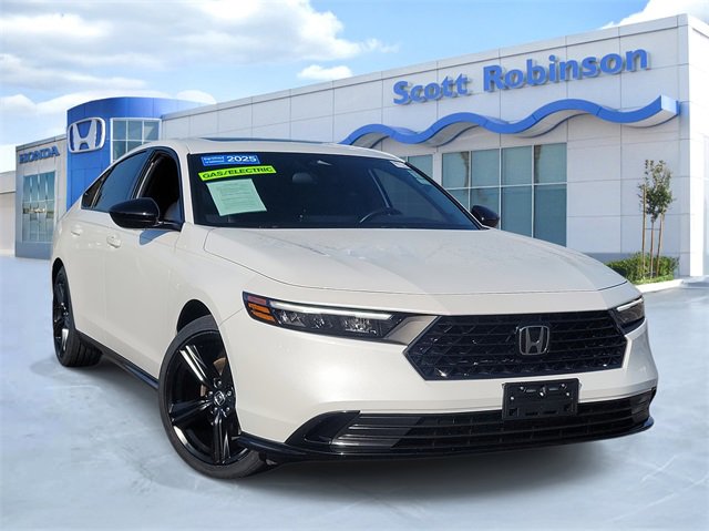 Certified 2025 Honda Accord Sport image 1