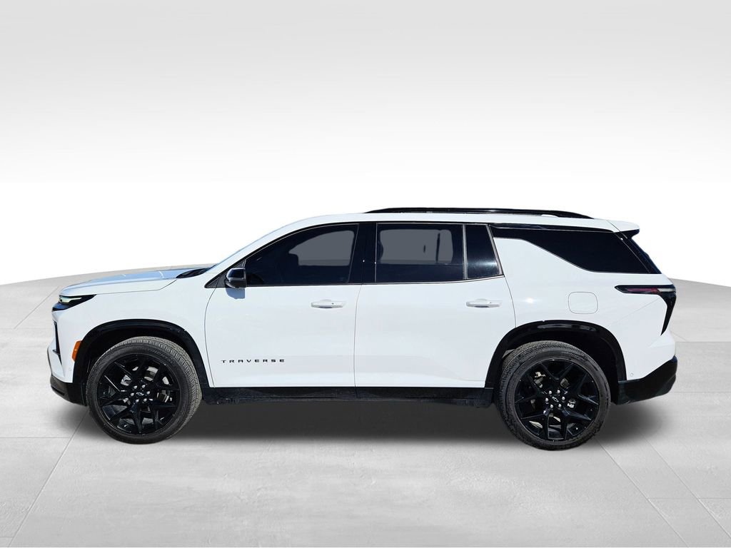 Used 2024 Chevrolet Traverse RS image 10
