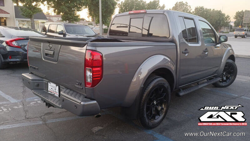 Used 2021 Nissan Frontier SV w/ Midnight Edition Floor Mats image 17