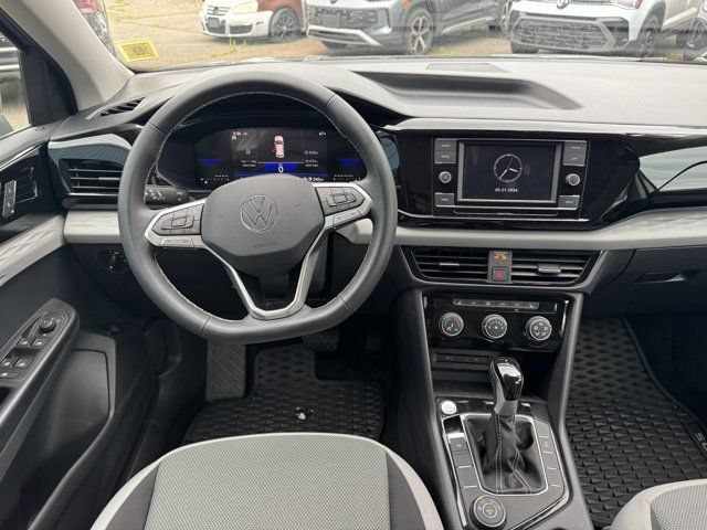 Certified 2024 Volkswagen Taos S AWD/4WD image 14