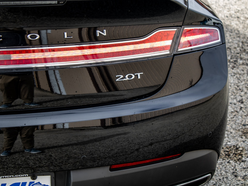 Used 2017 Lincoln MKZ Select w/ Climate Package FWD image 12