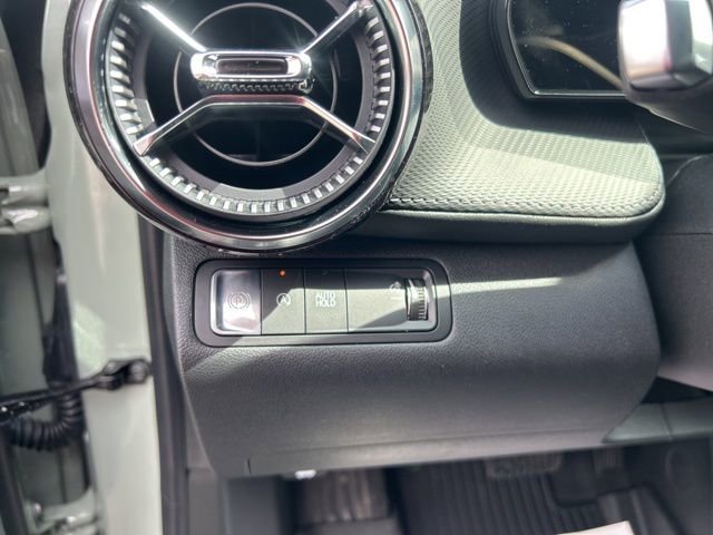 New 2026 Chevrolet Equinox LT w/ Convenience Package II image 17