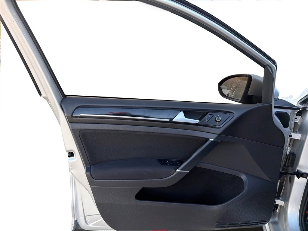 Used 2016 Volkswagen GTI S image 19