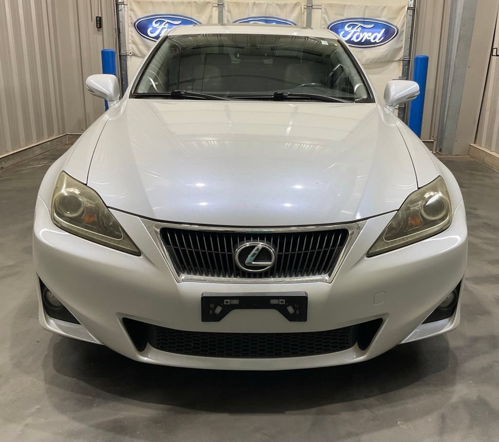 Used 2011 Lexus IS 250 w/ Premium Pkg Value Edition RWD image 5