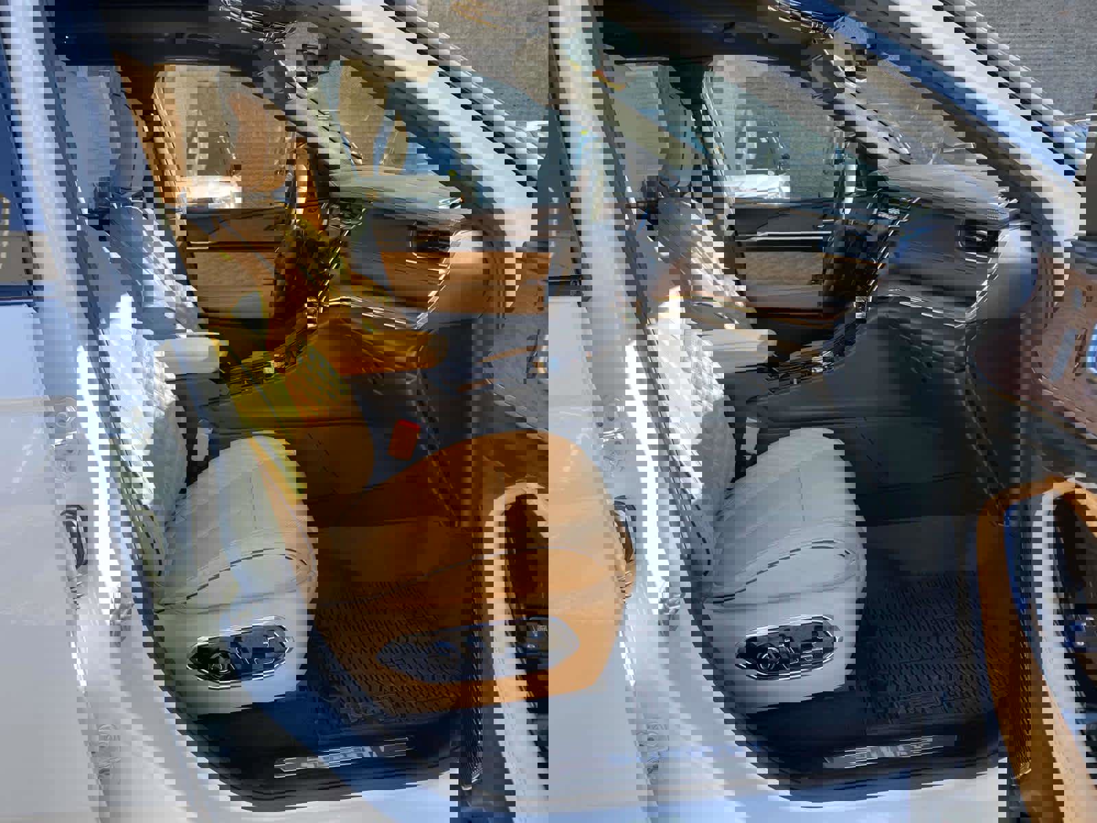 Used 2023 Jeep Grand Cherokee Summit image 16