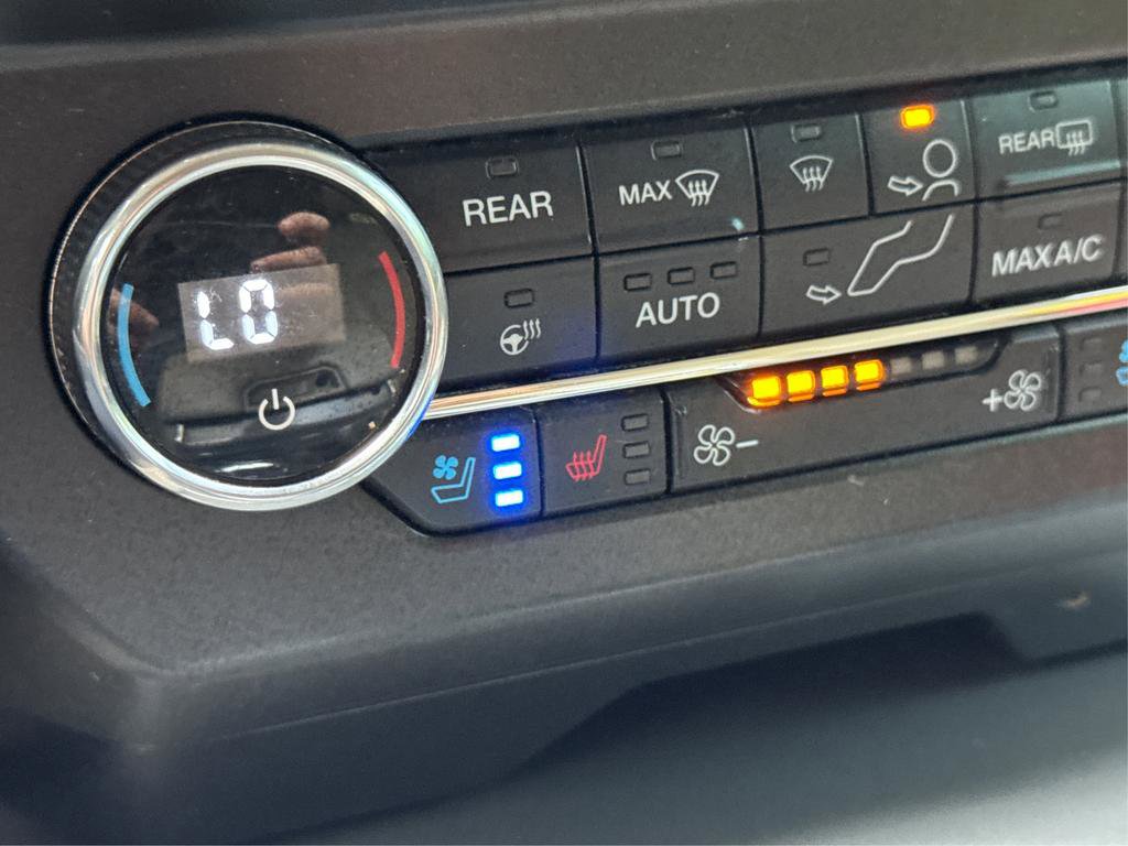 Used 2020 Ford Expedition XLT w/ Equipment Group 202A image 40
