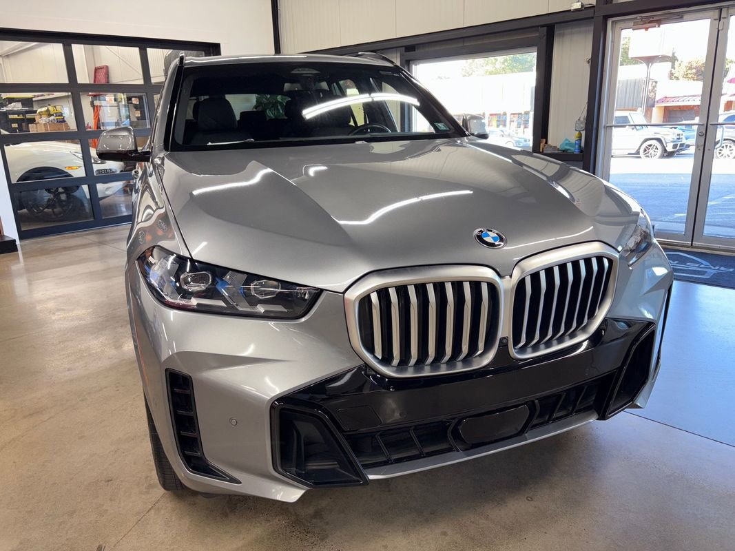 Used 2024 BMW X5 sDrive40i w/ M Sport Package image 15