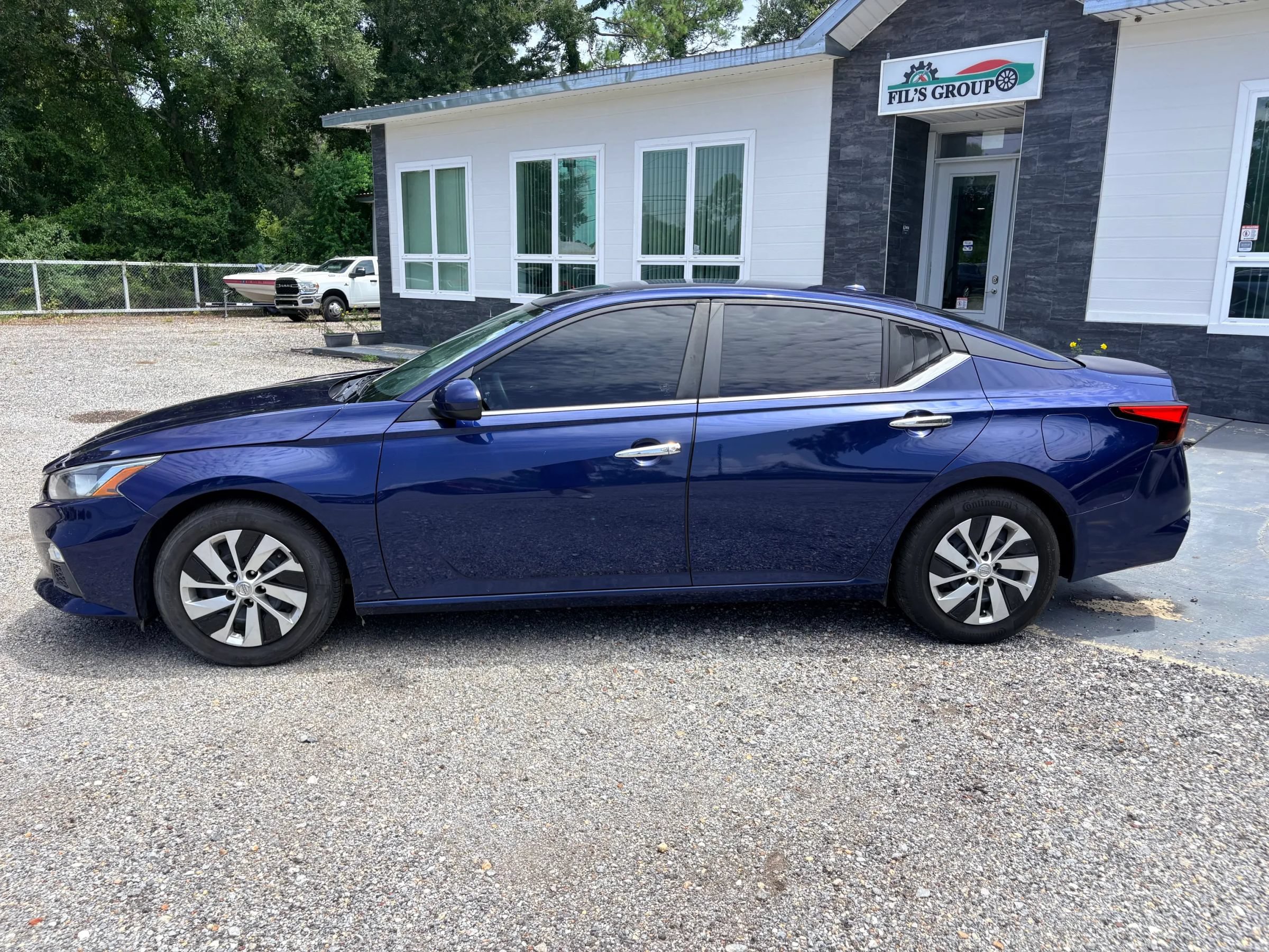 Used 2020 Nissan Altima 2.5 S FWD image 2