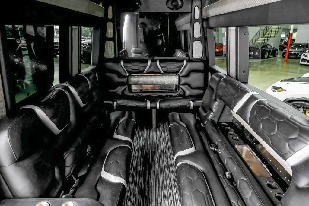 Used 2024 Mercedes-Benz Sprinter 3500 image 30