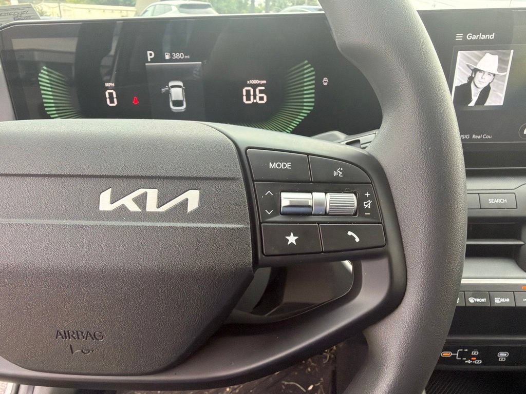 Used 2026 Kia K4 FWD image 28