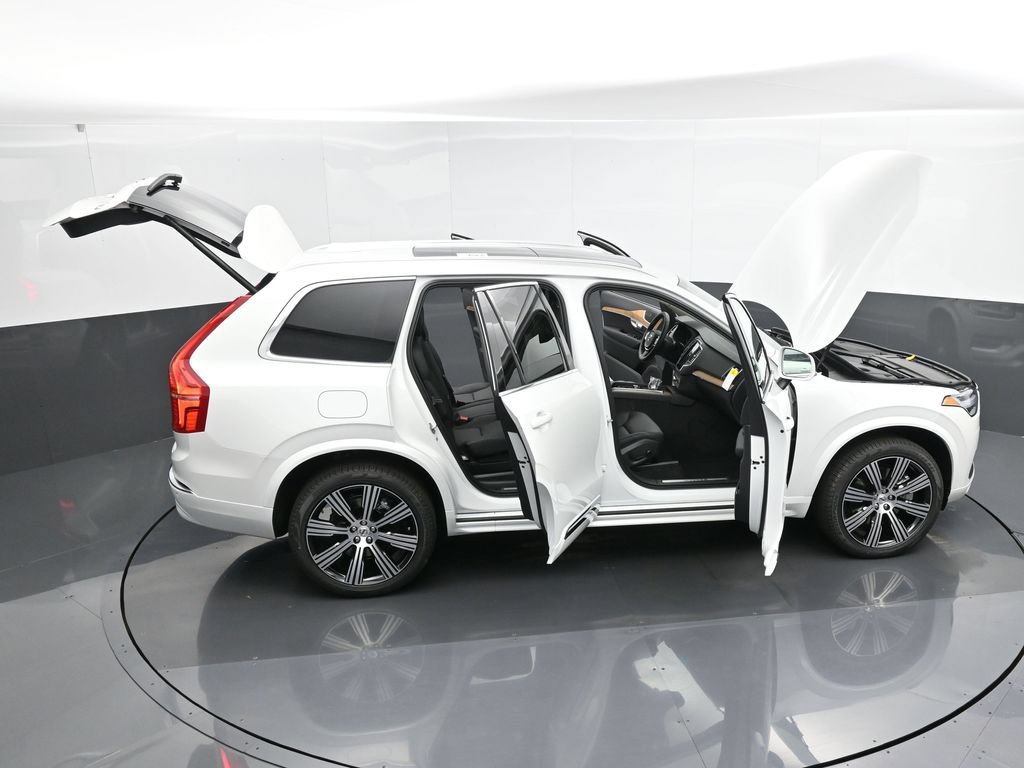 New 2025 Volvo XC90 T8 Core w/ Protection Package Premier AWD/4WD image 50