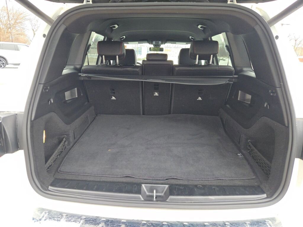 Used 2023 Mercedes-Benz GLB 250 image 17