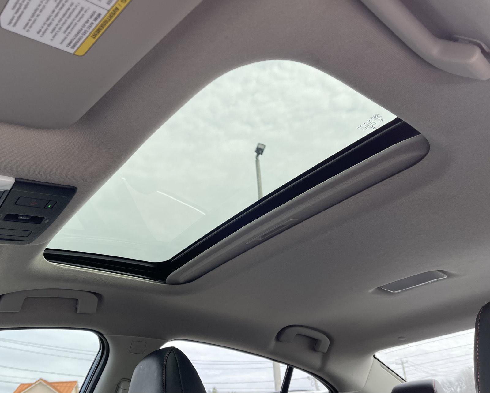 Used 2024 Nissan Sentra SR w/ SR Premium Package image 13