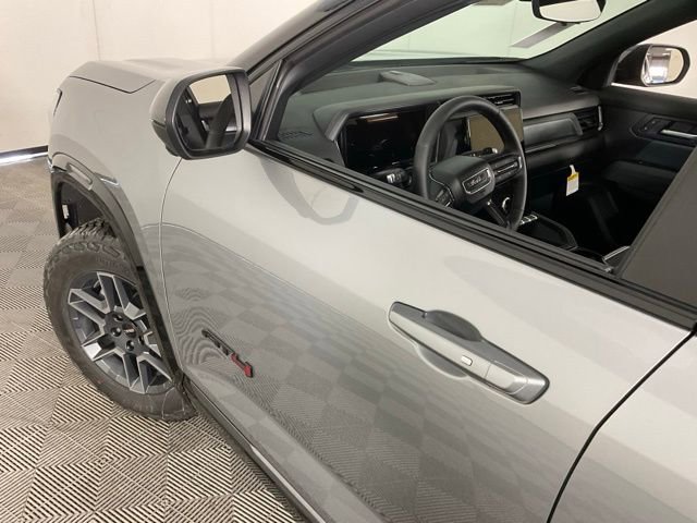 New 2026 GMC Terrain AT4 w/ Convenience Package III image 43