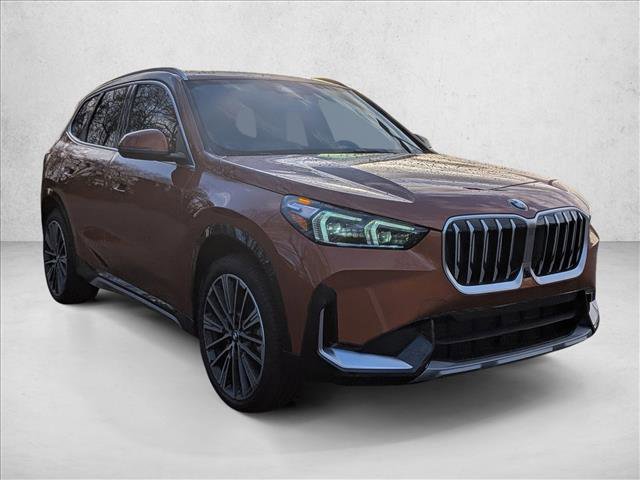 Used 2025 BMW X1 xDrive28i AWD/4WD image 6