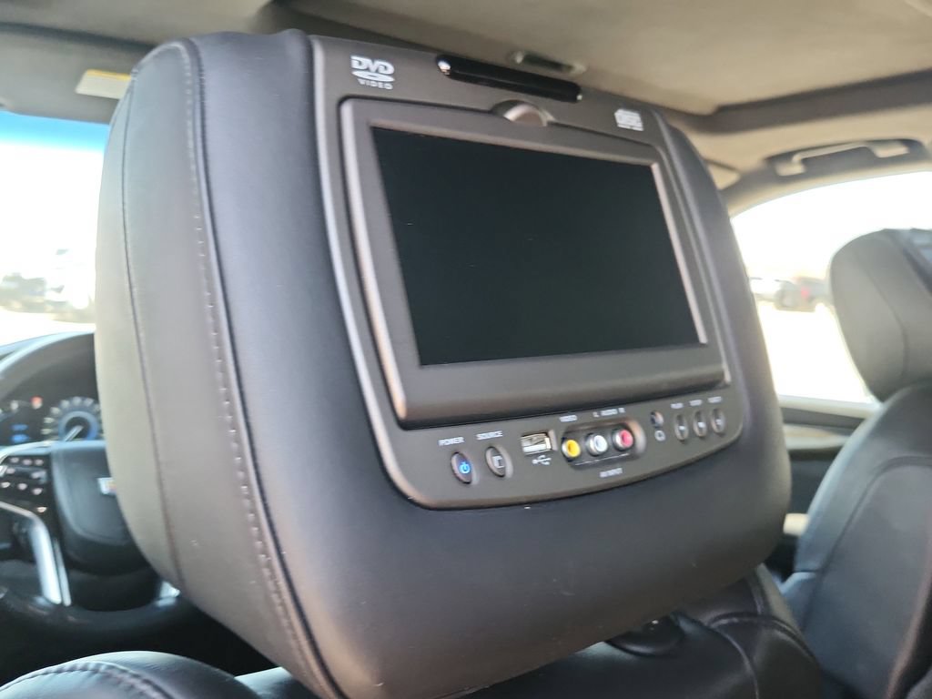 Used 2018 Cadillac Escalade ESV Platinum AWD/4WD image 12
