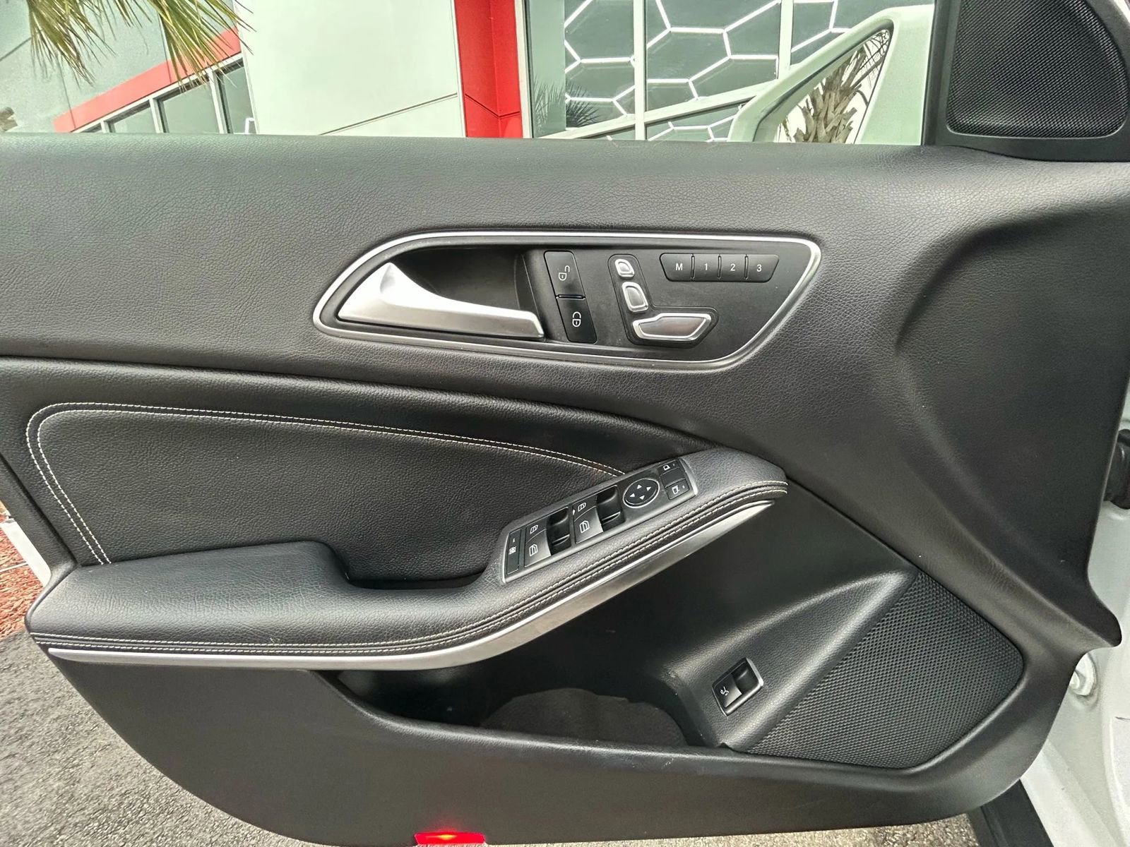 Used 2020 Mercedes-Benz GLA 250 image 17