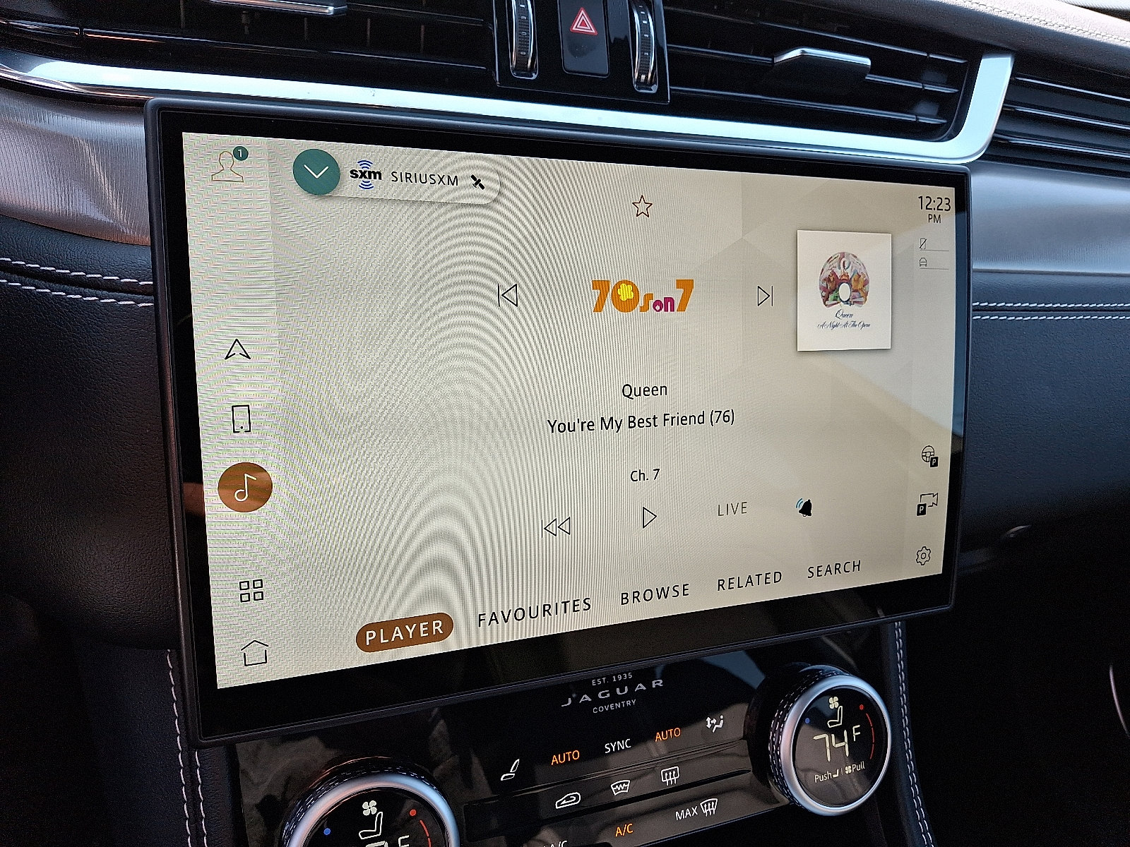 Used 2026 Jaguar F-PACE R-Dynamic S image 17
