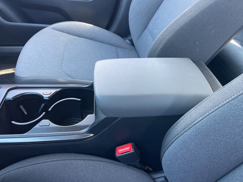 Used 2025 Kia K4 LXS image 13