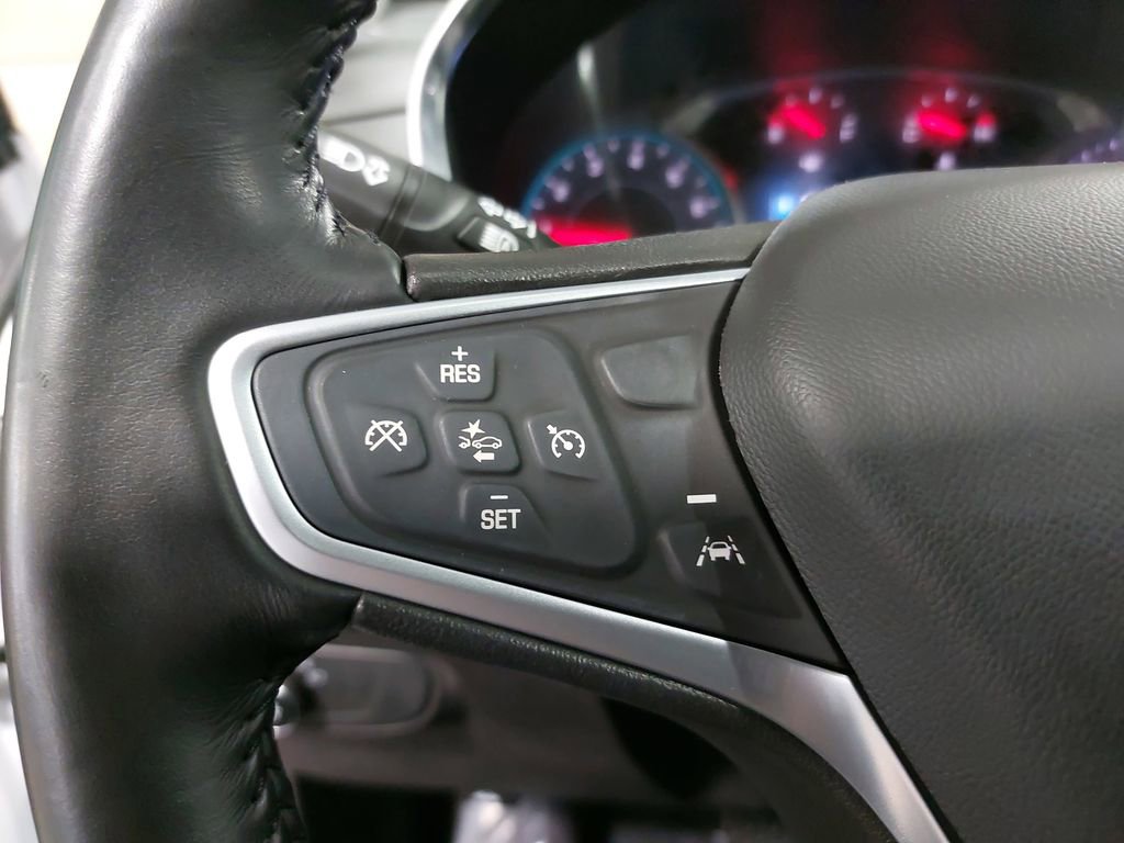 Used 2022 Chevrolet Equinox LT image 17