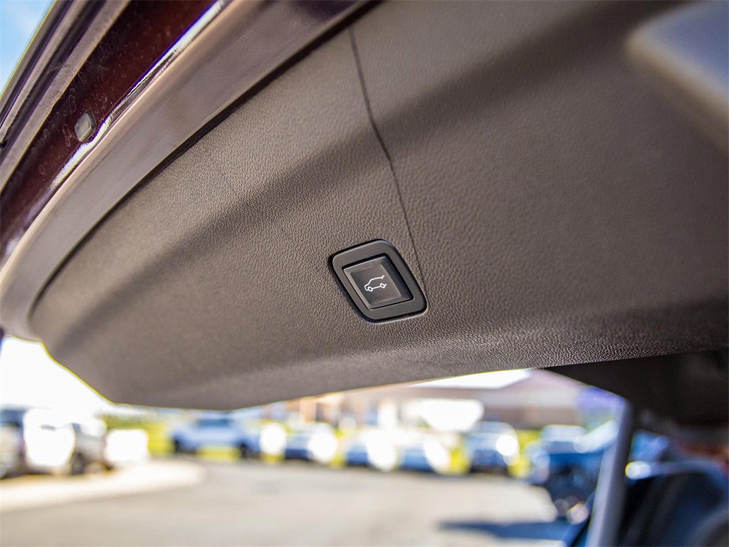 Used 2022 Chevrolet Tahoe LT image 13