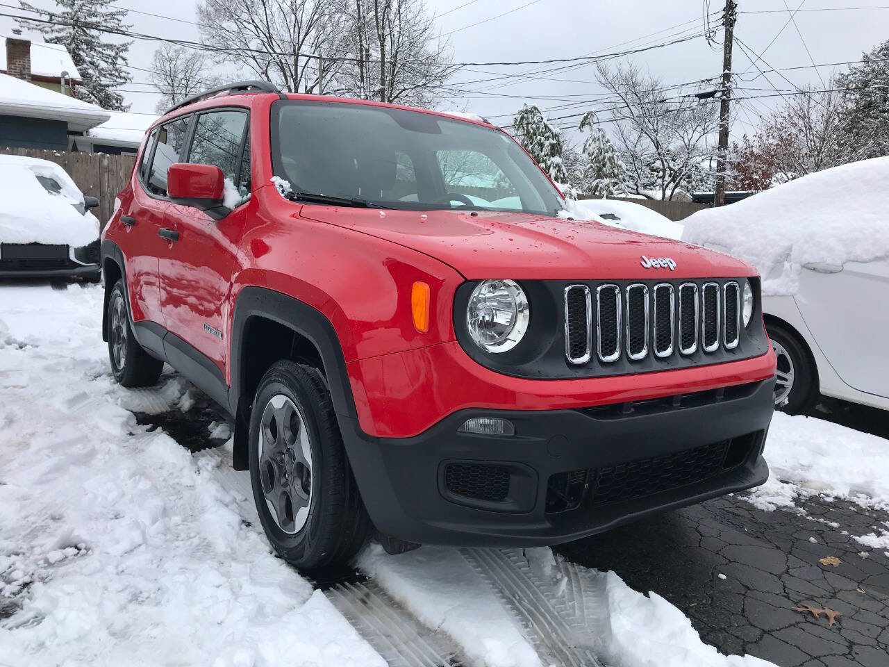 Used 2018 Jeep Renegade Sport w/ Power & Air Group image 2