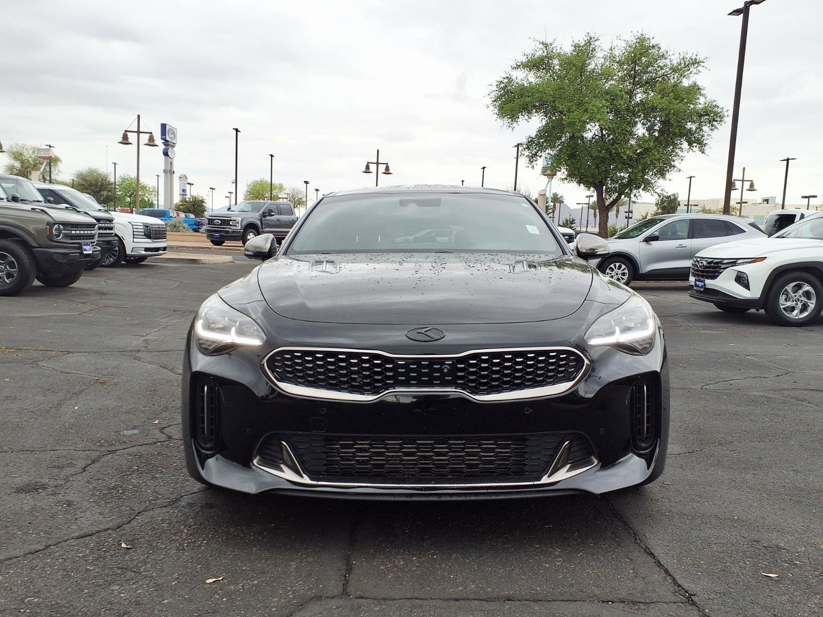 Used 2019 Kia Stinger GT2 image 2