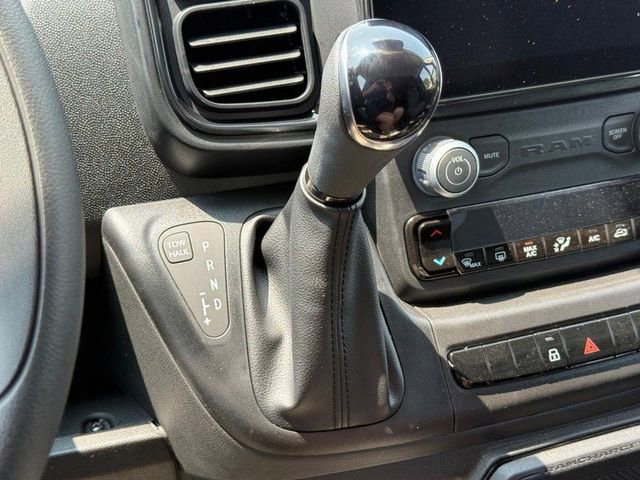 New 2025 RAM ProMaster 2500 w/ Premium Convenience Group image 21