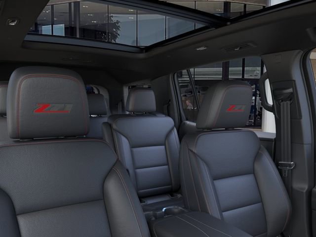 New 2026 Chevrolet Traverse Z71 w/ Enhanced Driving Package AWD/4WD image 24