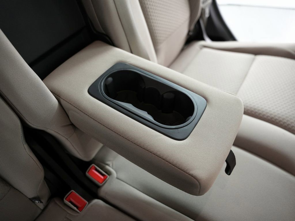 Used 2018 Ford Escape SE image 39