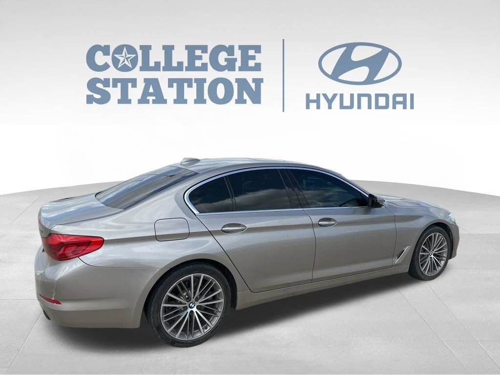 Used 2018 BMW 530i image 6