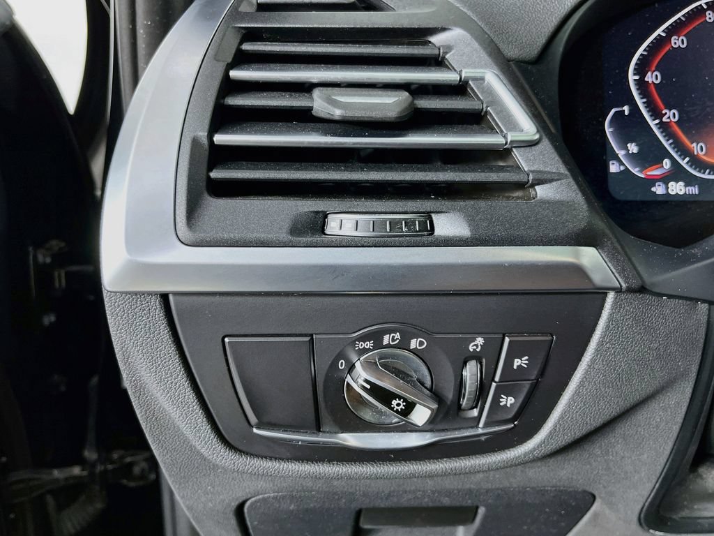 Used 2023 BMW X3 xDrive30i AWD/4WD image 13